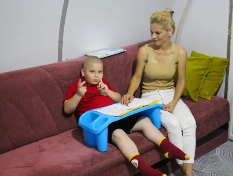 Kanserle Mücadeleyi Oğlunda Kazanan Anne Kendi Savaşında Da Galip Gelmek Istiyor