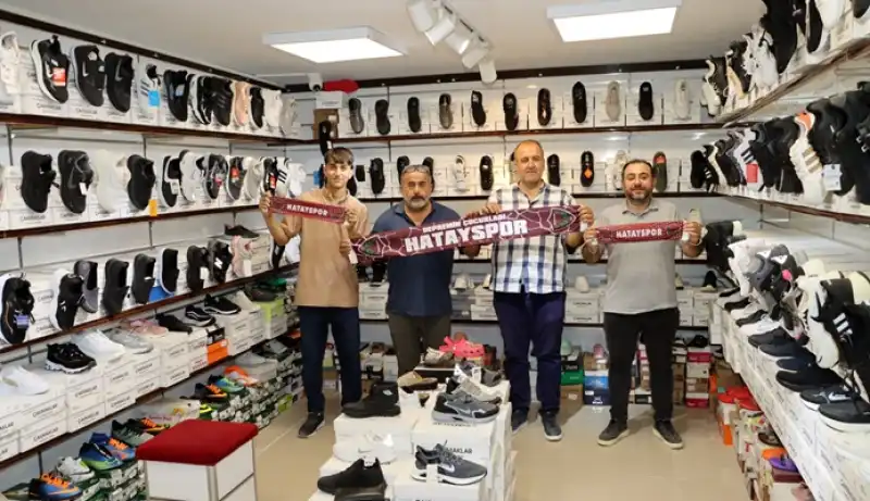 Komando Mehmet’ten Yeni Konsept: 200 TL’den Başlayan Ayakkabılar