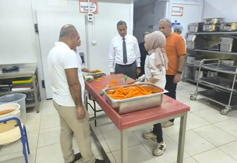 Tecimen Okul Yemekhanelerini Denetledi