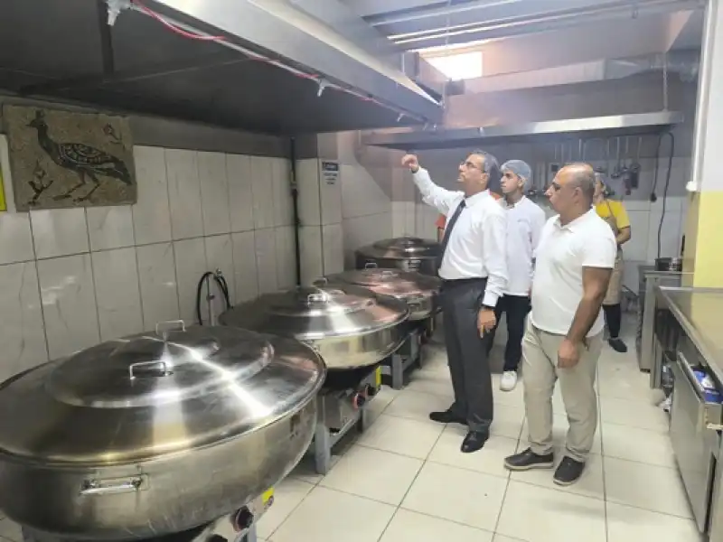 Tecimen Okul Yemekhanelerini Denetledi