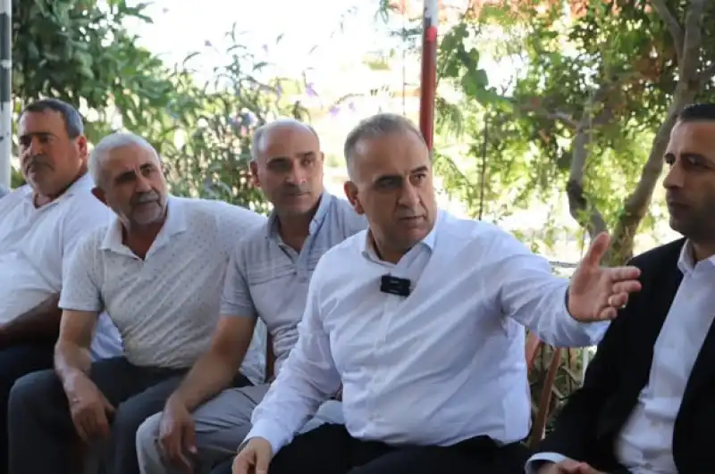 Başkan Sarı Vatandaşı Dinledi