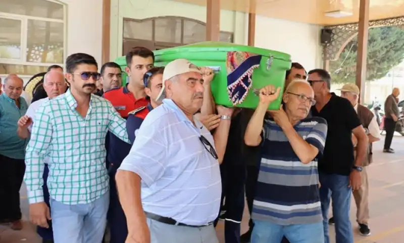 Ayfer İrez Son Yolculuğuna Uğurlandı