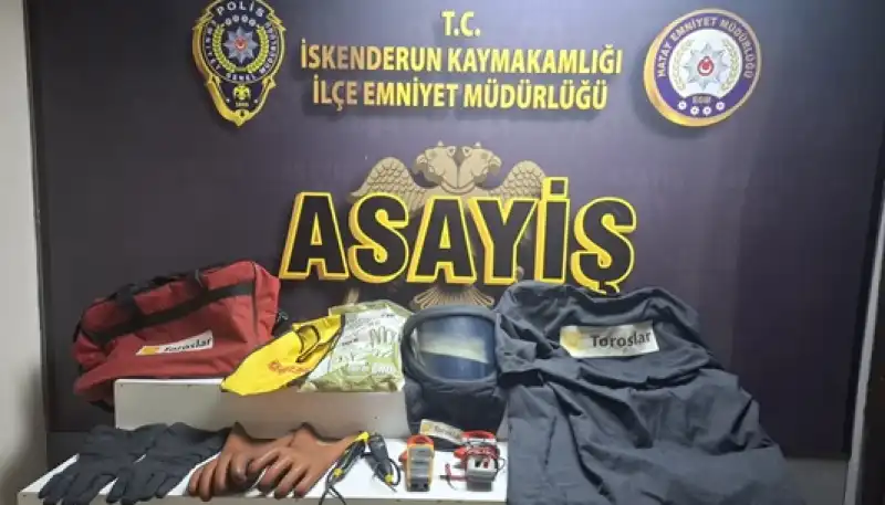 İskenderun'da TEDAŞ'a Ait Bir Araçtan Hırsızlık şüphelisi Yakalandı