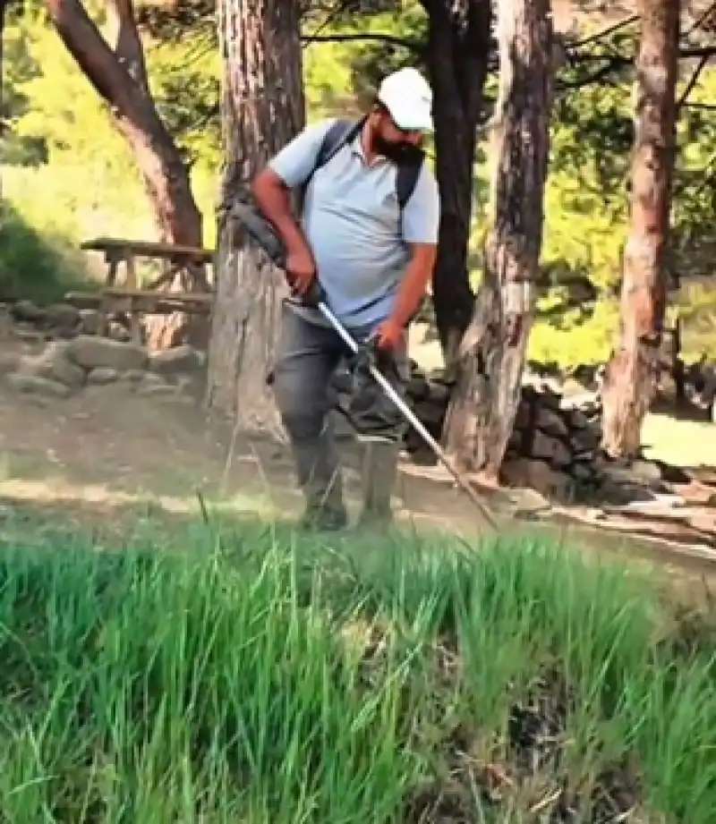 Park Ve Yeşil Alanlarda Bakım çalışmaları