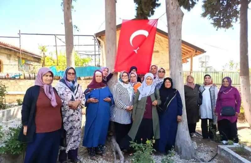 Hatay’ın çınarları Yayladağı’nı Gezdi