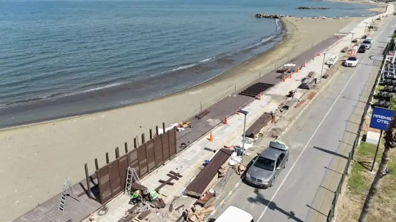 Arsuz Karaağaç Plajı Projesi Başladı