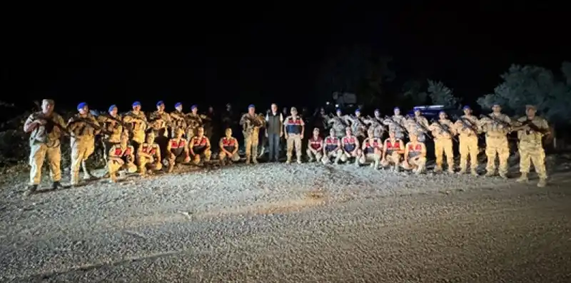 Erzin'de Jandarma Ekipleri Narenciye Bahçelerinde Tedbirlerini Arttırdı