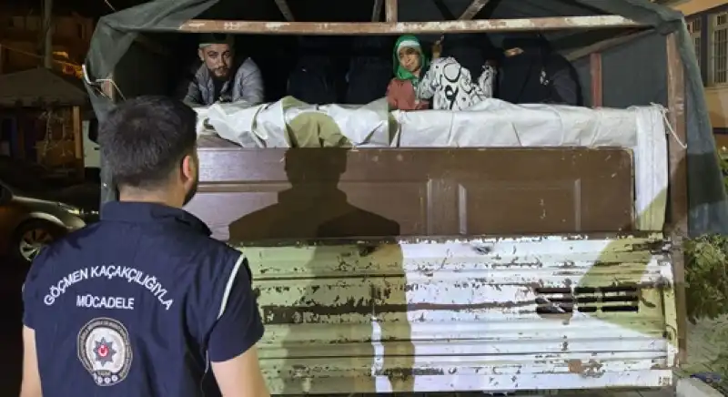 Hatay'da 20 Düzensiz Göçmen Yakalandı