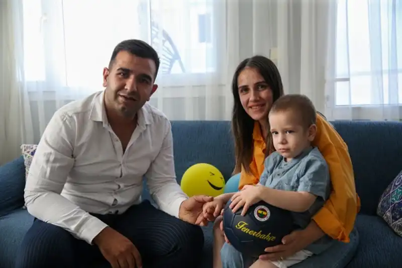 Hataylı Baba Kanseri Yenen Oğluyla Fenerbahçe Maçını Statta Izlemek Istiyor 