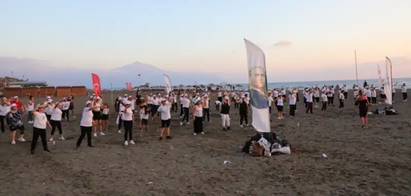 HBB, Sporu Sahile Taşıdı