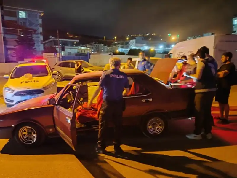 İskenderun Ilçesinde Polis Ekiplerince Asayiş Uygulaması Yapıldı 