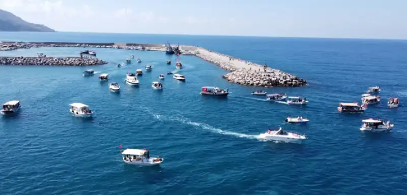 Hatay'da Küresel Sumud Filosu'nu 