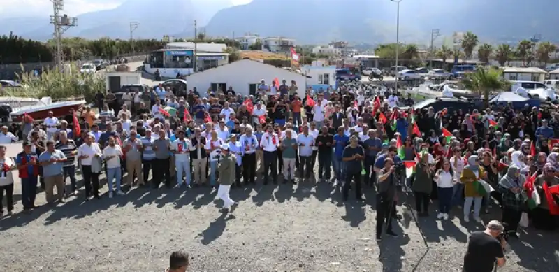 Hatay'da Küresel Sumud Filosu'nu 