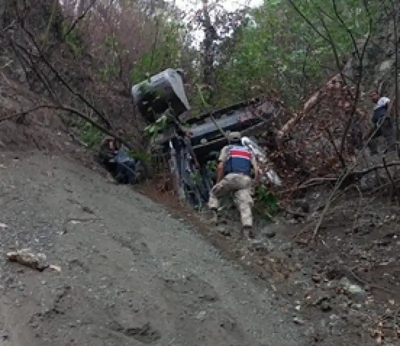 Hatay'da Toprak Kayması Sonucu Uçuruma Yuvarlanan Kepçenin Operatörü öldü