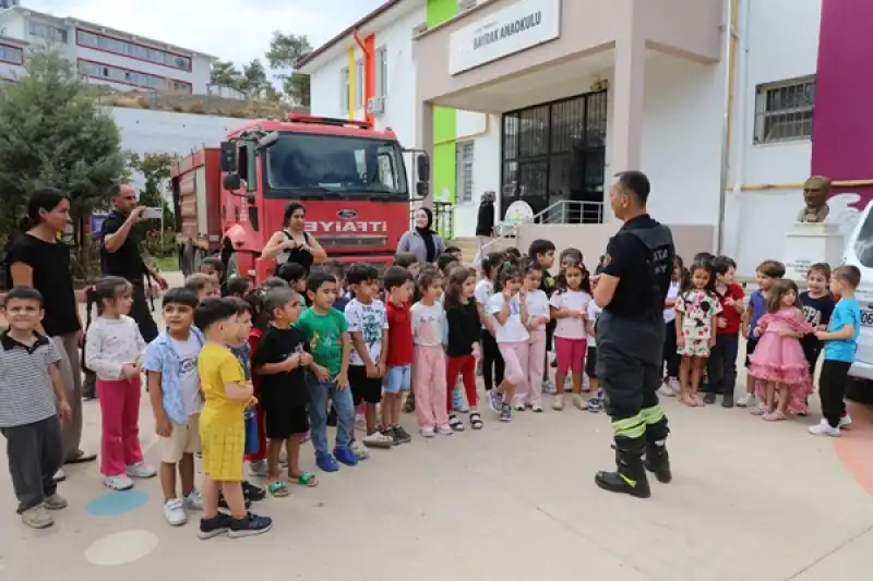Büyükşehir Itfaiyesinden çocuklara Yangın Eğitimi