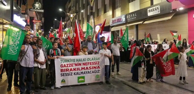 Hatay'da öğrenciler Filistin'e Destek Için 