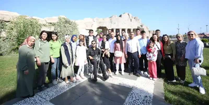 Hataylı Depremzede Engelliler Için Samsun'da Moral Etkinliği Düzenlendi