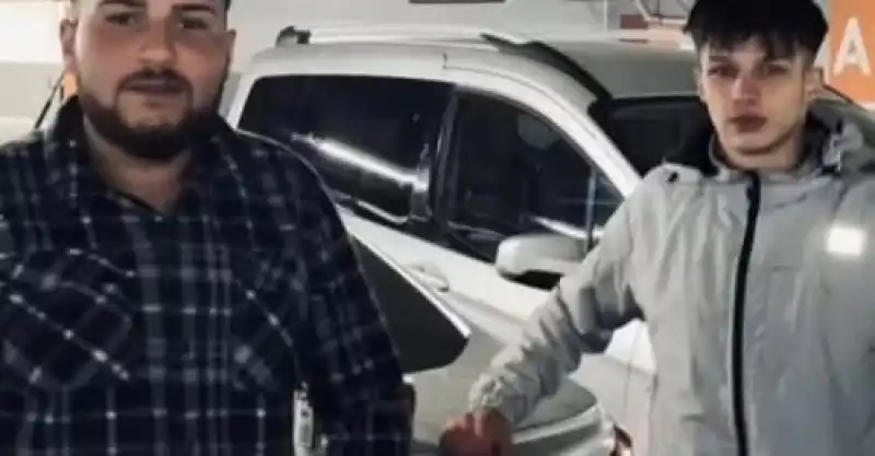 Hatay'da Kayıp Ihbarında Bulunulan Iki Arkadaş ölü Bulundu