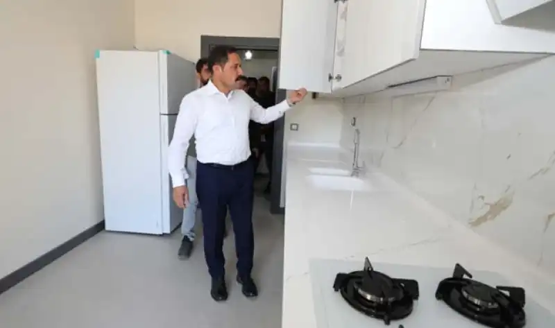 Hatay Belen'de Afet Konutları Ve Ticaret Merkezinin Yapımı Sürüyor