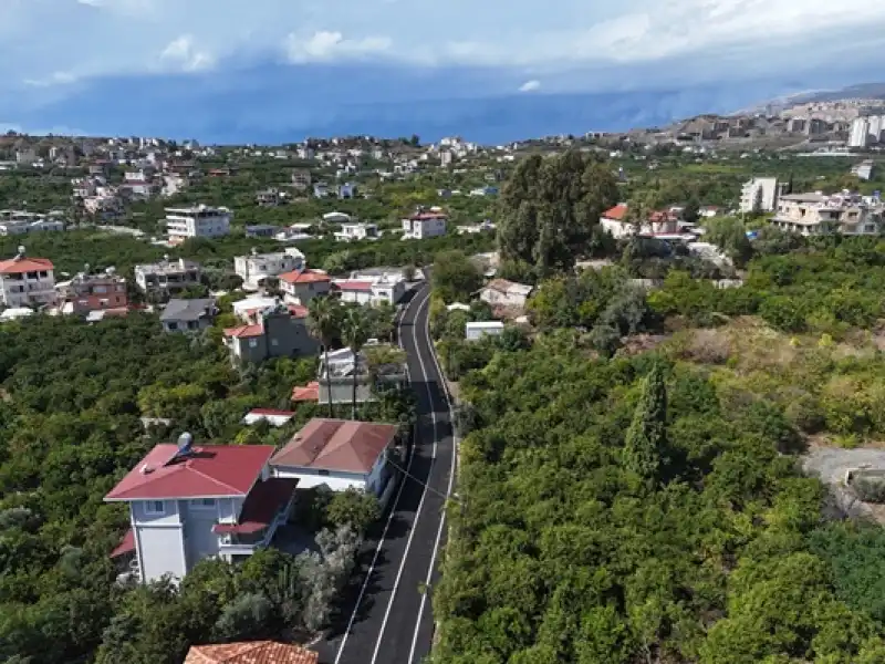 HBB Samandağ’da Yol çalışmalarına Devam Ediyor