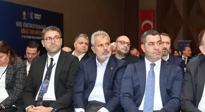 Başkan Öntürk, Yerel Yönetimler Toplantısı’na Katıldı