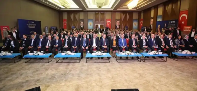 Başkan Öntürk, Yerel Yönetimler Toplantısı’na Katıldı