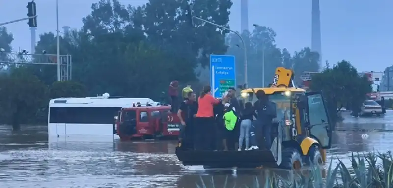 HBB’den Tüm Birimleriyle Hızlı Ve Etkin Müdahale