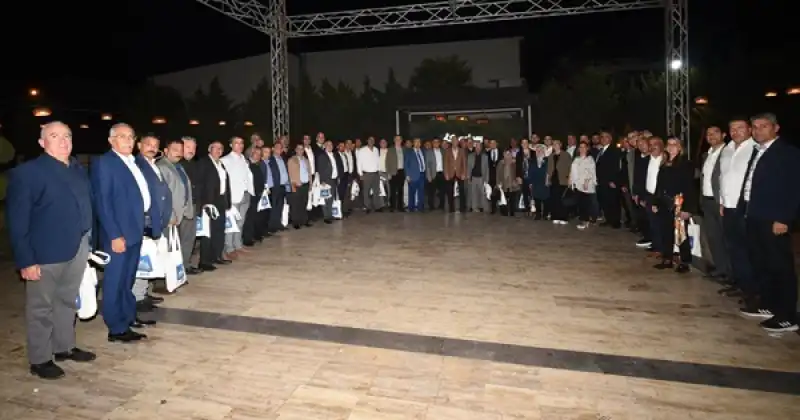 Başkan Yapar, Muhtarlar Günü’nde Muhtarlarla Bir Araya Geldi