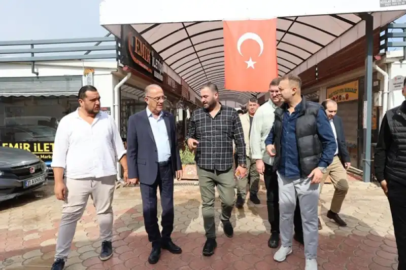 Başkan Yapar, Yoğun Yağışlardan Zarar Gören çarşıları Ziyaret Etti