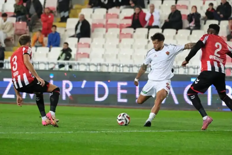 Hatayspor Sivas’ta Galibiyeti Uzatmada Kaçırdı 1-1