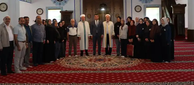 Hatay'da 49 Yıllık Meslek Hayatının Ardından Emekli Olan Imama Veda 