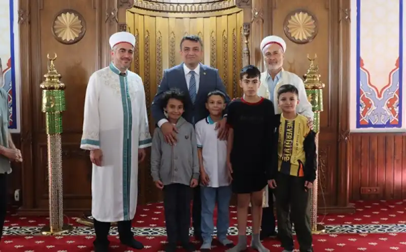 Hatay'da 49 Yıllık Meslek Hayatının Ardından Emekli Olan Imama Veda 