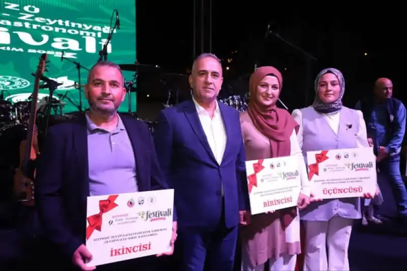 Zeytinyağı Ile Yemek Yapma Yarışmalarında Dereceye Girenler ödüllerini Aldı