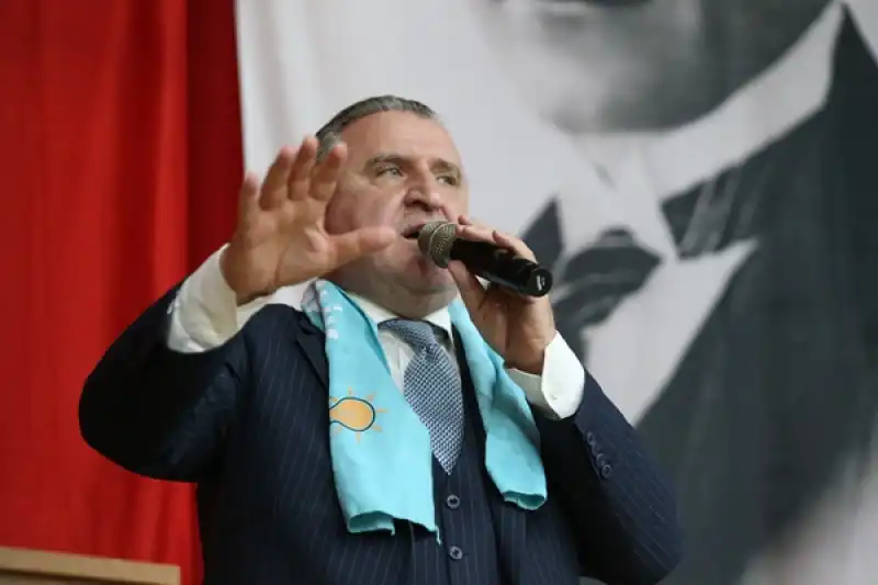 Gençlik Ve Spor Bakanı Bak, AK Parti Hatay İl Danışma Meclisi Toplantısı'nda Konuştu