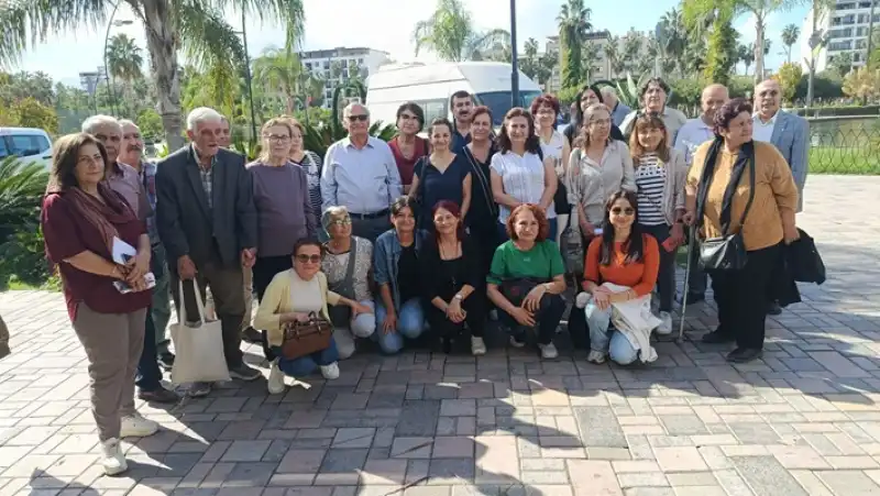 İnsan Haklarıyla Insandır