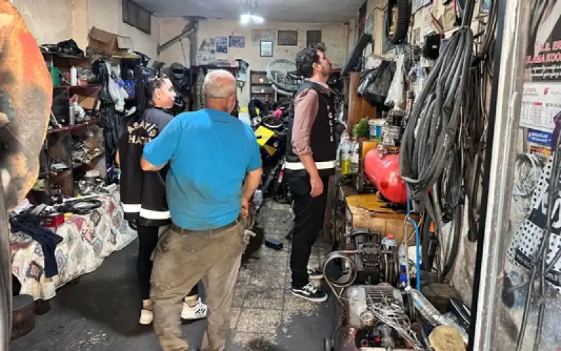 İskenderun Ilçesinde Motosiklet Tamirhaneleri Denetlendi 