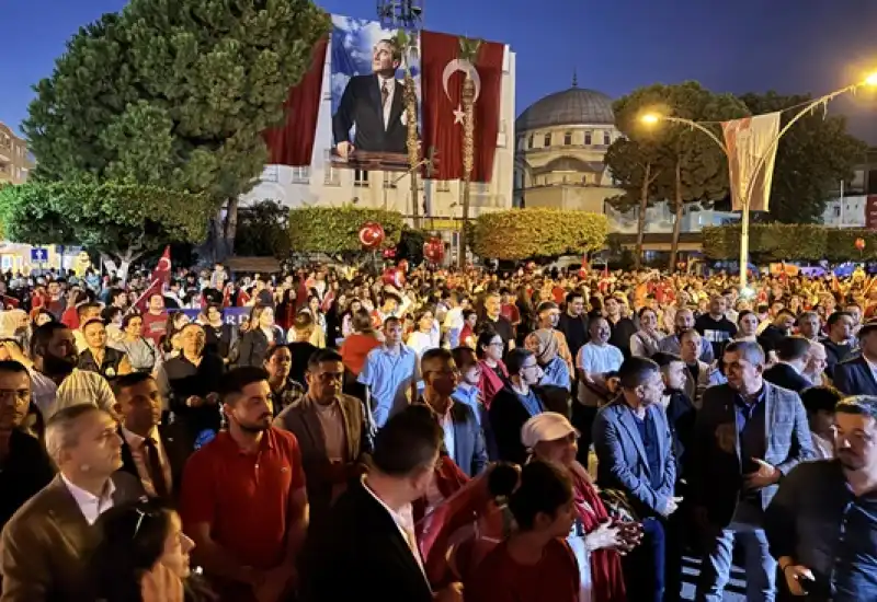 Hatay'da Cumhuriyet'in 102. Yıl Dönümü Dolayısıyla Yürüyüş Düzenlendi