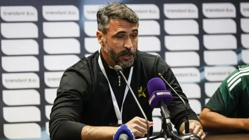 Almeida İsyan Etti: “Hakem Maçı Katletti!”