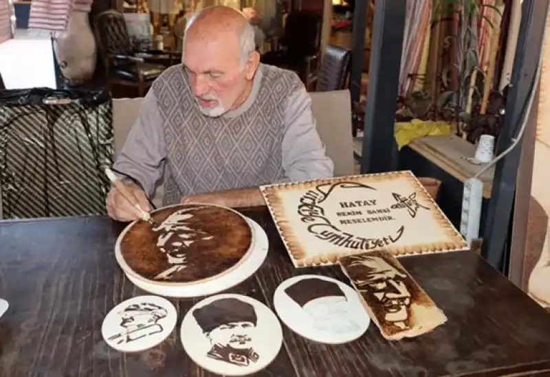 El Sanatçılarından Atatürk’e Vefa: Ulu Önder’i El Emeğiyle Yaşatıyorlar