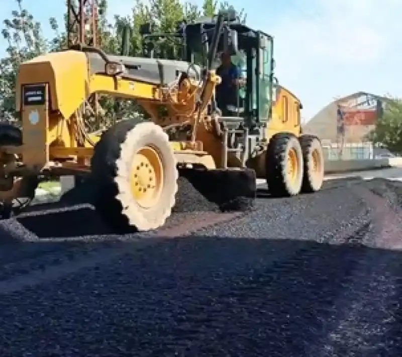 Antakya Belediye Fen Işleri Müdürlüğü Ekipleri, Hafta Sonu Sahadaydı 