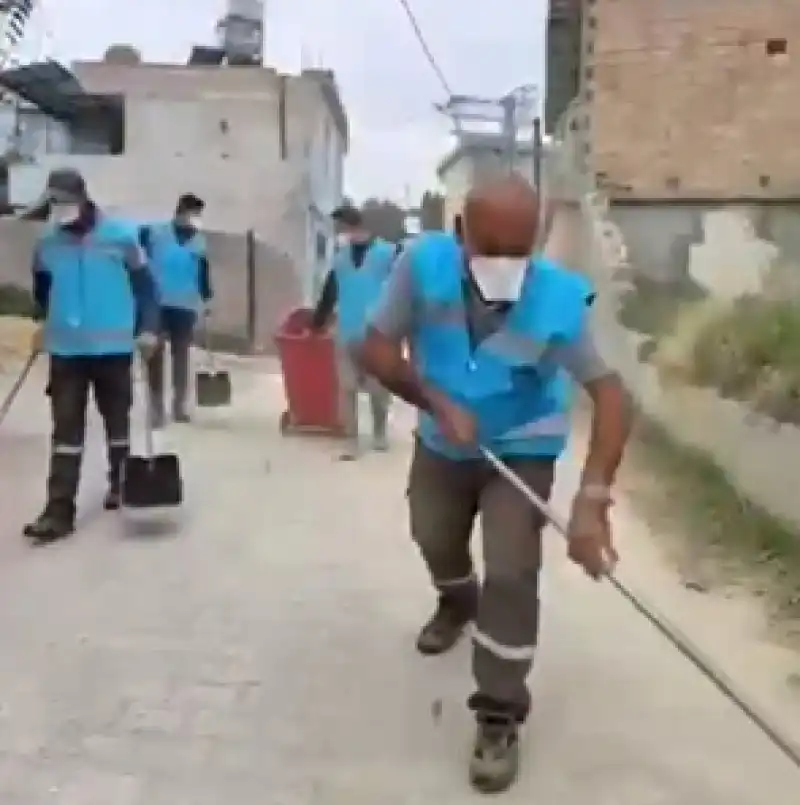 Açıkdere Mahallesi’nde Kapsamlı Temizlik çalışmaları