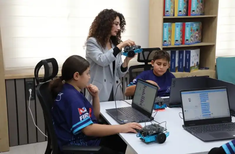 M² Steam Merkezi İlk Şampiyonlarını Yetiştirdi