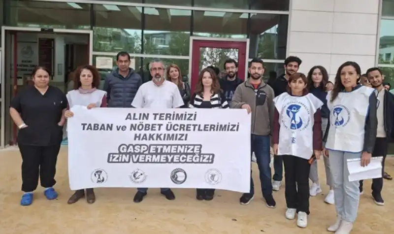 MKÜ De Ek Ödeme Krizi: Sağlık Emekçileri 1,5 Aydır Taban Ek Ödeme Alamıyor