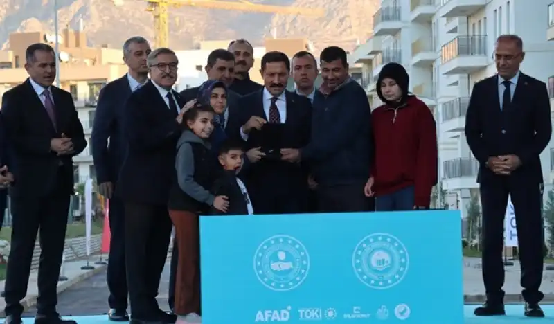 Hatay Valisi Masatlı, Kentteki Konut Ve Iş Yeri çalışmalarını Değerlendirdi
