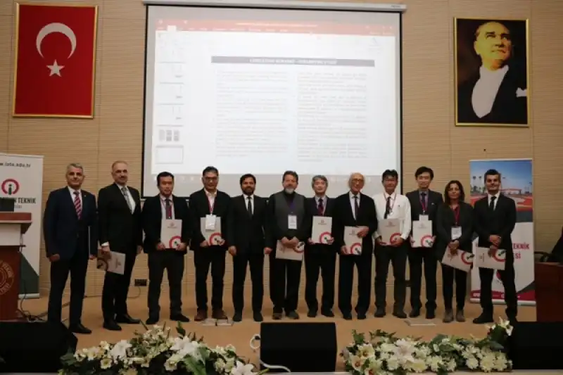 Bilim İnsanları Depremi Konuştu