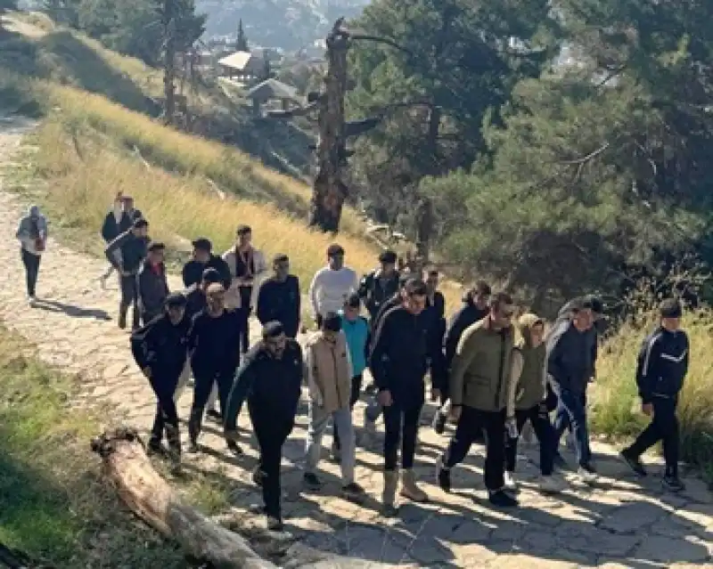 Ülkü Ocakları Hatay İl Ortaöğretim Teşkilatı’ndan Doğa Yürüyüşü Etkinliği