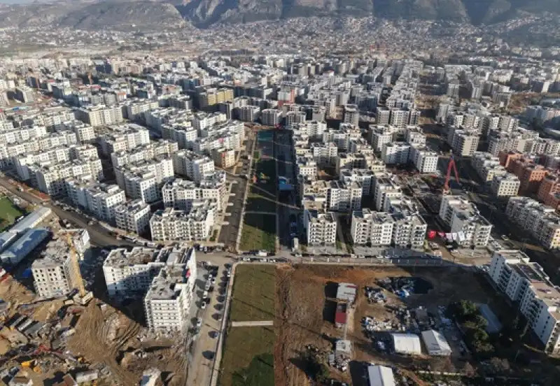 Aksaray Ve Emek Mahalleleri Anahtar Teslim Töreni