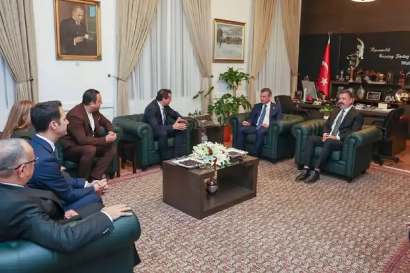 CHP Hatay Örgütü’nden Özgür Özel’e Deprem Raporu