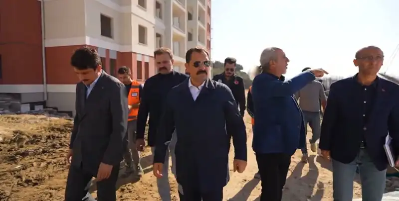 Hatay Defne'de Afet Konutlarının Ve Ticaret Merkezlerinin Yapımı Sürüyor