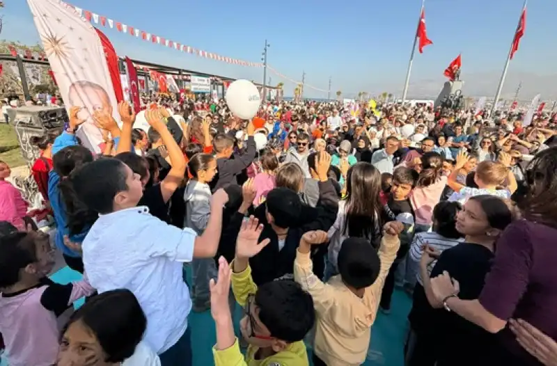 Çocuklar HBB Ile Günlerini Doyasıya Kutladı